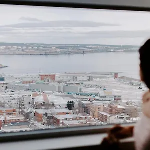 https://the-vuze.halifax-hotels.org